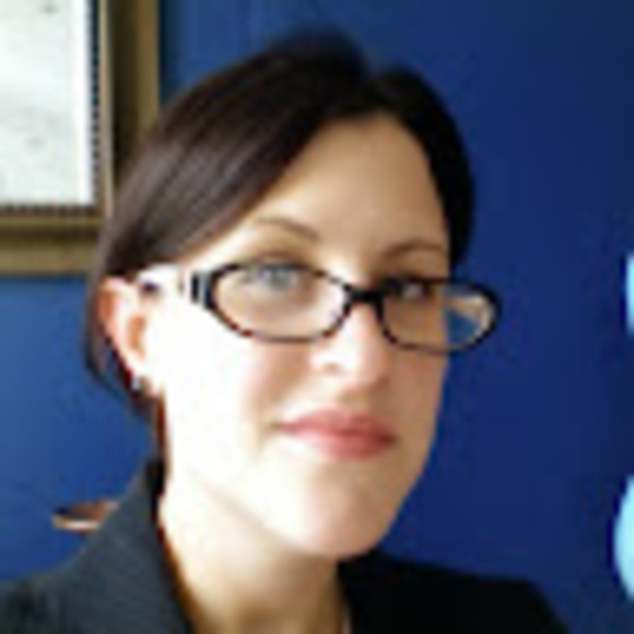 Meet your Posher, Emilie - Picture 1 of 1